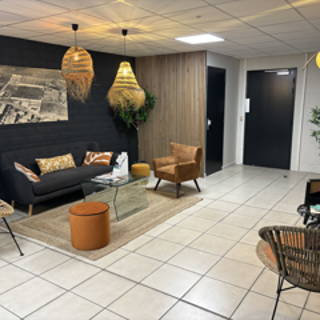 Bureau privé 22 m² 3 postes Coworking Rue Victor Baltard à Tourcoing Tourcoing 59200 - photo 5